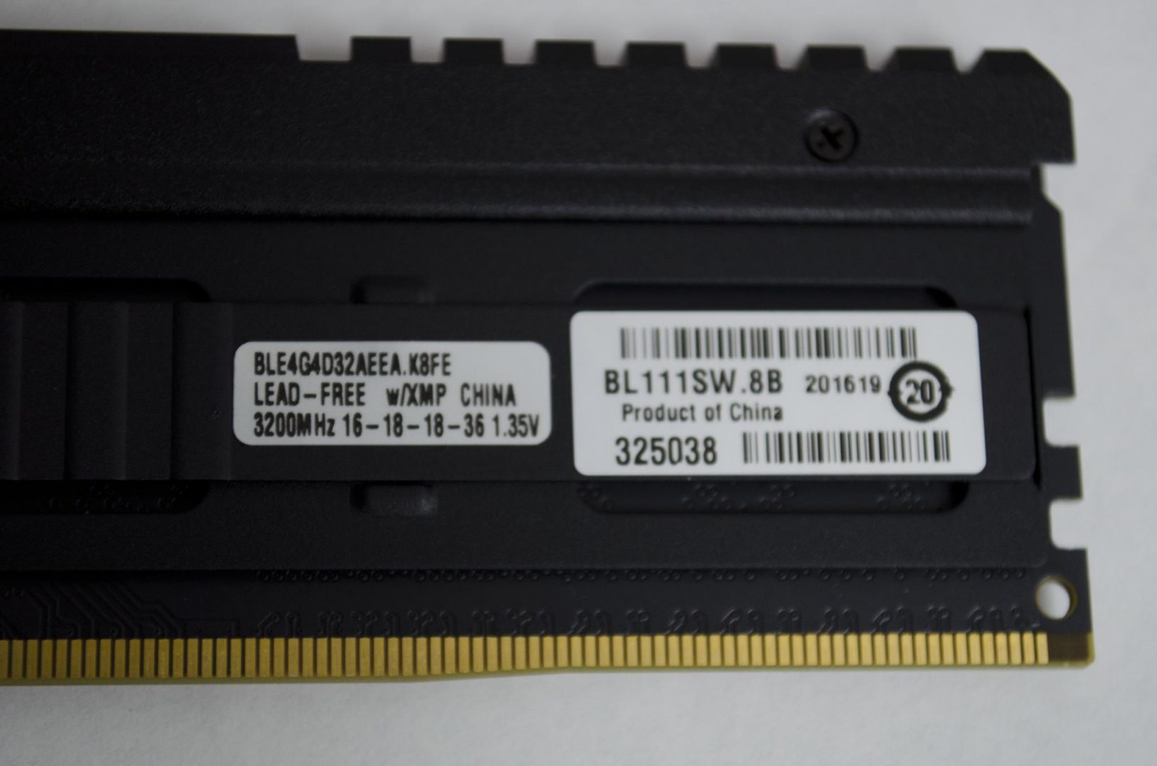 Crucial Ballistix DDR4-3200 C16 2x32GB Review: The Low-Profile