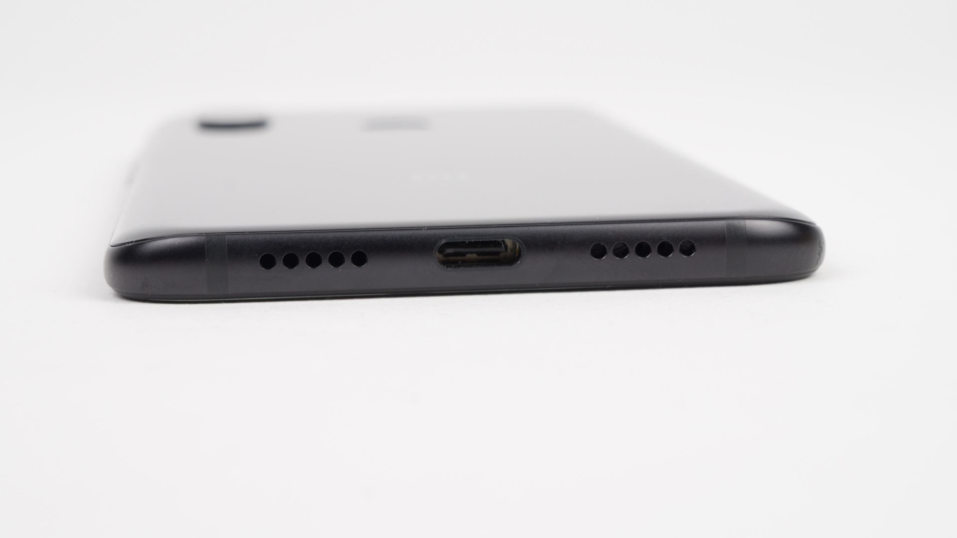 Xiaomi Mi 8 -  External Reviews
