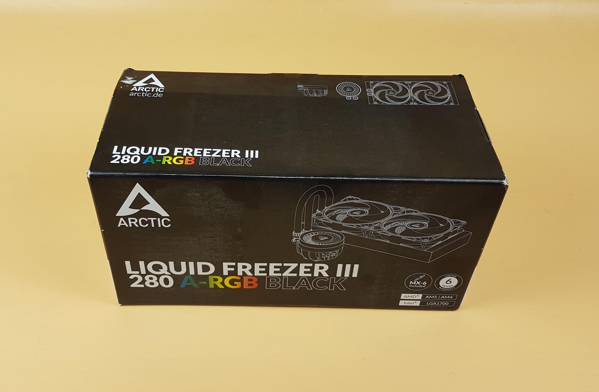 ARCTIC Liquid Freezer III 280 Black ARGB Packing