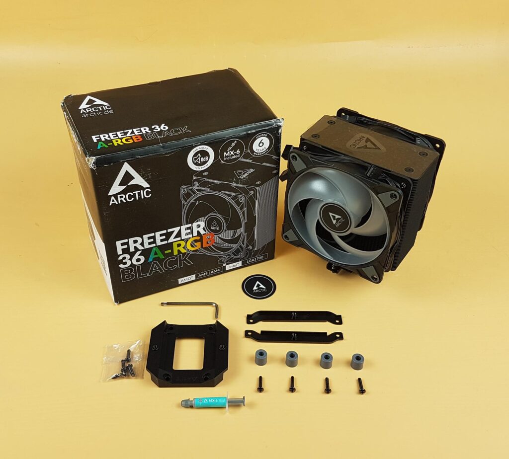 ARCTIC Freezer 36 A RGB Black Unboxed