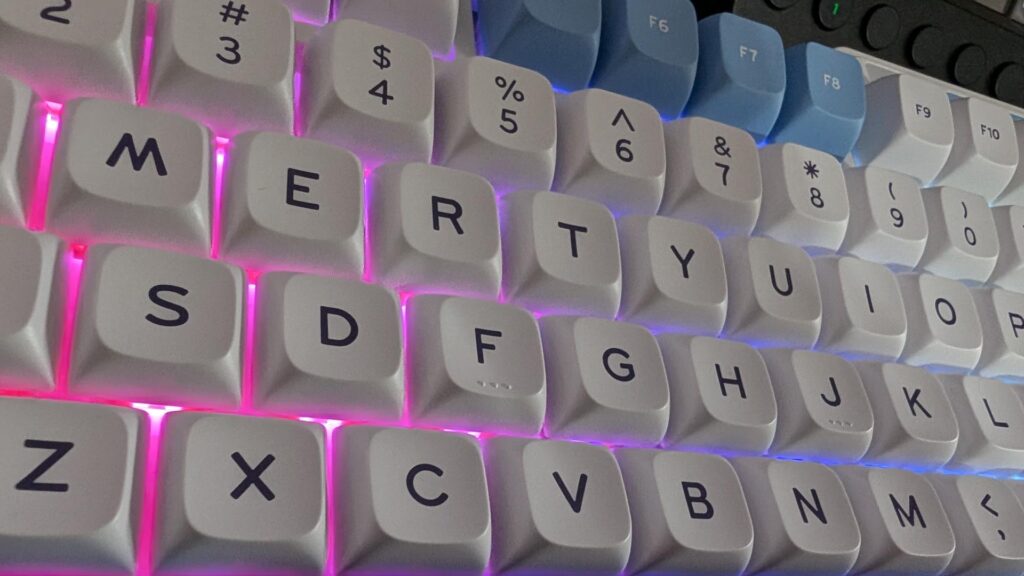 kzzi k75 lite keyboard keycaps with rgb