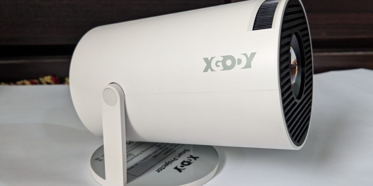 XGODY Gimbal3 Portable Smart Projector Review: A Decent Choice for Daily Entertainment