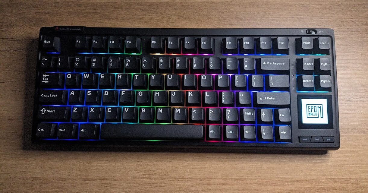 EPOMaker RT80 Mechanical Keyboard Review – Featuring soft but powerful Wisteria Linear switches, touchscreen and a removable USB-C screen