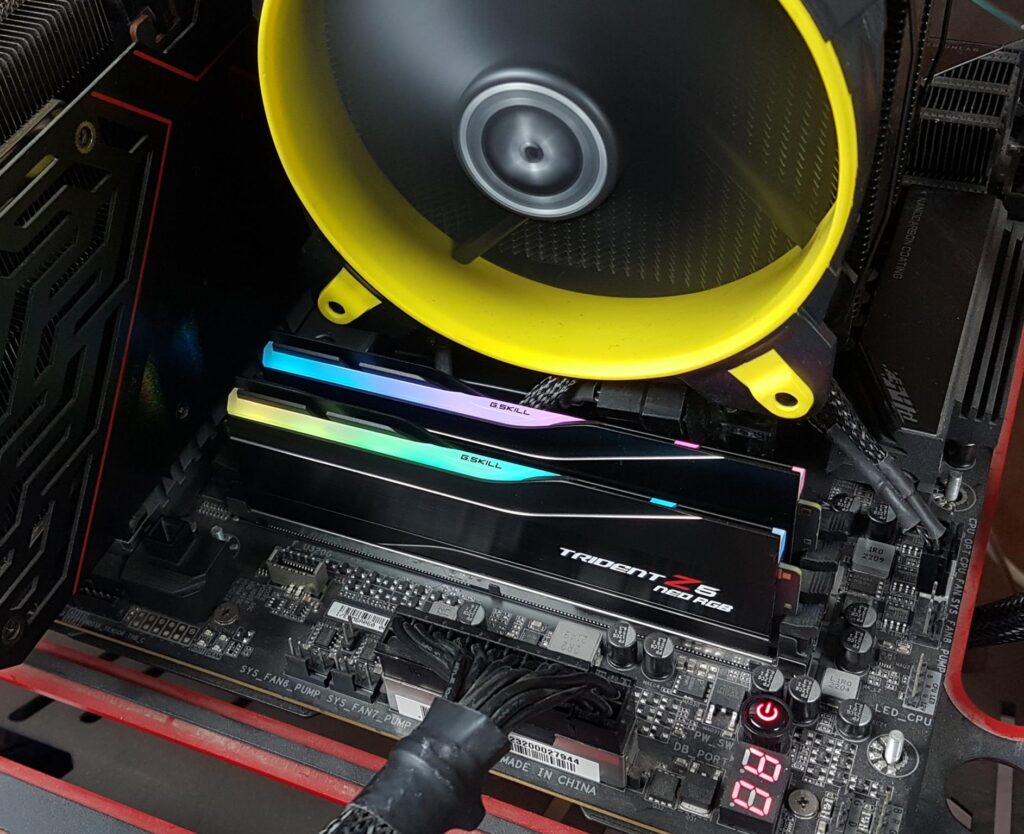 GSkill Trident Z Neo RGB 32GB 6400MHz CL30 RGB 4