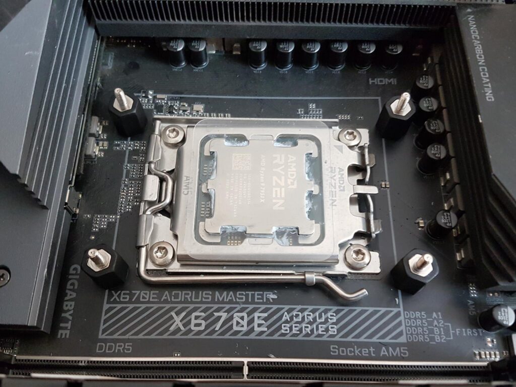 ID COOLING DX360 Max Installataion 1