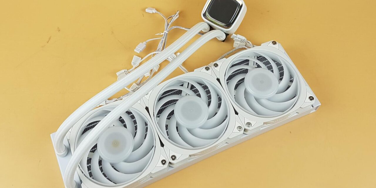 InWin AR36 AIO White Liquid Cooler Review