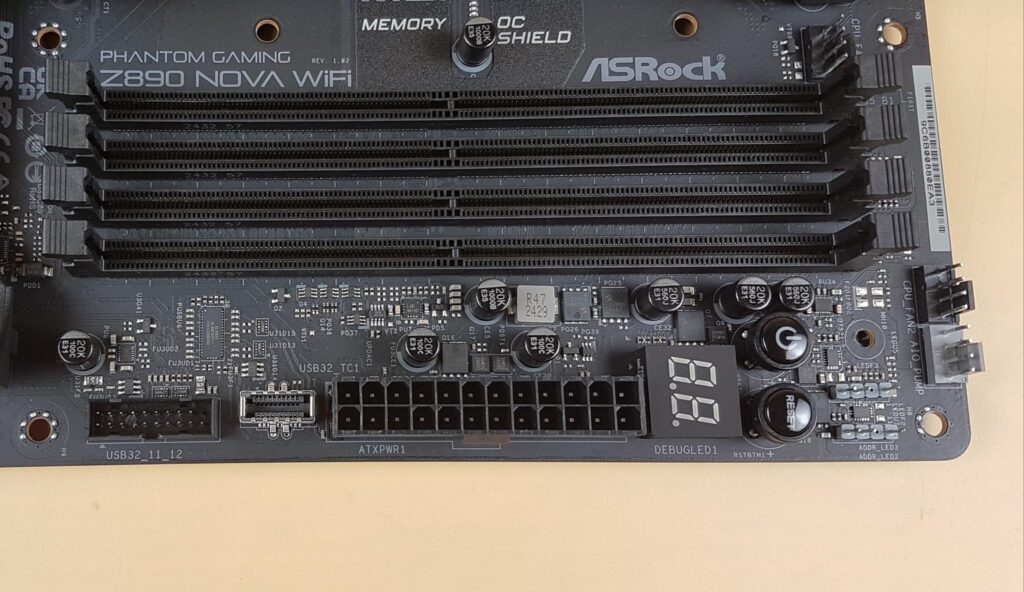 ASRock Phantom Gaming Z890 NOVA WiFi Connectors Side